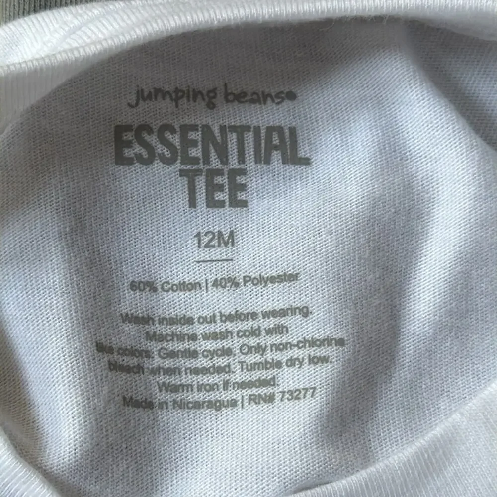 Set of 3 tee shirts and 3 shorts‎